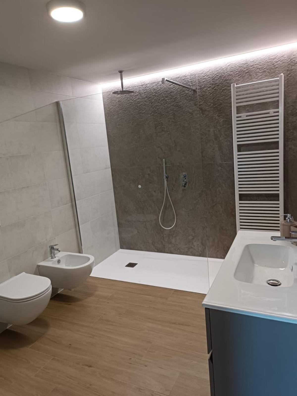 Studio Zu - Lakeside Apartment ريفا ديل سولتو المظهر الخارجي الصورة